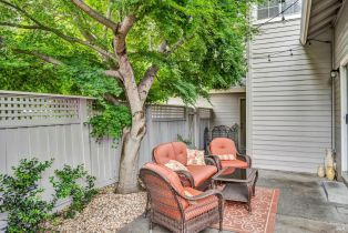 Condominium,  Valley Club circle, Napa, CA 94558 - 34