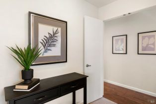 Single Family Residence,  Twin Lakes drive, Santa Rosa, CA 95409 - 16