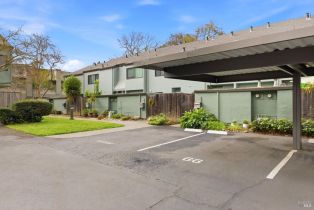 Condominium,  Shelter Creek drive, Napa, CA 94558 - 28