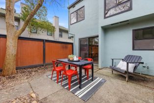 Condominium,  Shelter Creek drive, Napa, CA 94558 - 23