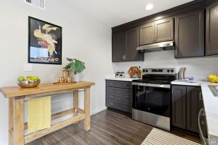 Condominium,  Shelter Creek drive, Napa, CA 94558 - 7