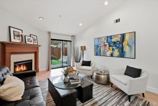 Condominium, 29 Vanessa Ct W, Napa, CA  Napa, CA 94558