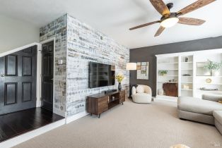 Single Family Residence,  Canin court, Santa Rosa, CA 95405 - 4