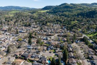 Single Family Residence,  Canin court, Santa Rosa, CA 95405 - 60