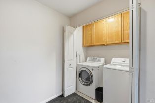 Single Family Residence,  Walnut Creek drive, Santa Rosa, CA 95403 - 20