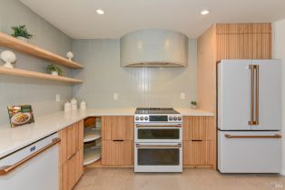 Single Family Residence,  San Antonio drive, Santa Rosa, CA 95405 - 10