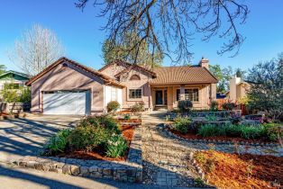 Single Family Residence, 2908 Victoria Ct, Napa, CA  Napa, CA 94558