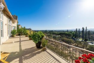 Single Family Residence,  Castle Oaks drive, Napa, CA 94558 - 4