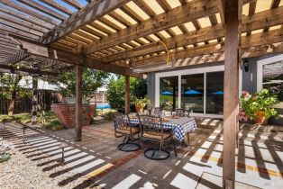 Single Family Residence,  Tee court, Healdsburg, CA 95448 - 78