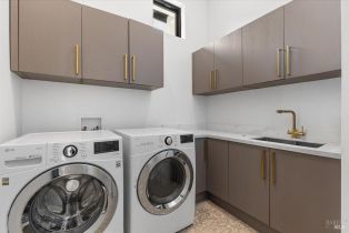 Single Family Residence,  Crescent circle, Santa Rosa, CA 95403 - 30