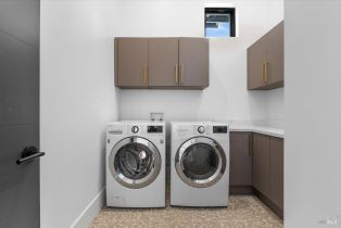 Single Family Residence,  Crescent circle, Santa Rosa, CA 95403 - 29