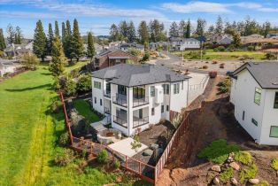 Single Family Residence,  Crescent circle, Santa Rosa, CA 95403 - 67