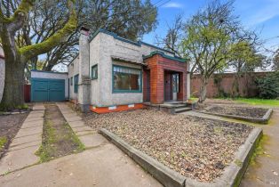 Single Family Residence,  Carrillo street, Santa Rosa, CA 95401 - 2