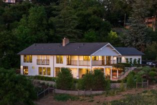 Single Family Residence,  Benjamin way, Healdsburg, CA 95448 - 3