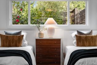 Single Family Residence,  Benjamin way, Healdsburg, CA 95448 - 44