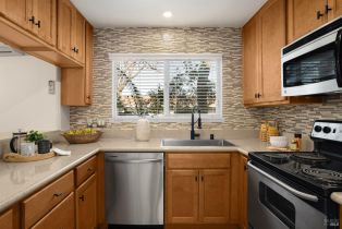 Condominium,  Burt street, Santa Rosa, CA 95407 - 3