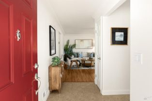 Condominium, 225 Burt St #3, Santa Rosa, CA  Santa Rosa, CA 95407