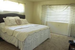 Single Family Residence,  Oakgreen none, Santa Rosa, CA 95409 - 22