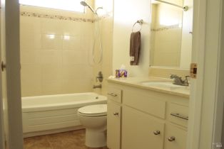 Single Family Residence,  Oakgreen none, Santa Rosa, CA 95409 - 27