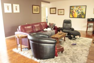 Single Family Residence,  Oakgreen none, Santa Rosa, CA 95409 - 12