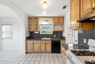 Single Family Residence,  Seymour street, Napa, CA 94559 - 11