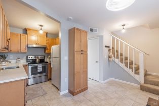 Townhouse,  Townview avenue, Santa Rosa, CA 95405 - 10