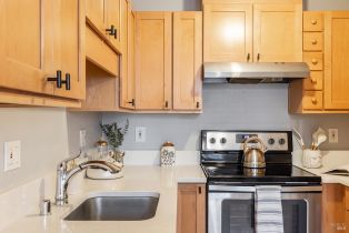 Townhouse,  Townview avenue, Santa Rosa, CA 95405 - 13