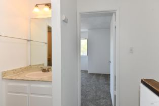 Condominium,  Shelter Creek drive, Napa, CA 94558 - 23