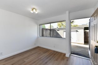 Condominium,  Shelter Creek drive, Napa, CA 94558 - 7