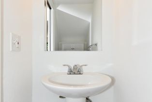 Condominium,  Shelter Creek drive, Napa, CA 94558 - 11