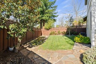 Single Family Residence,  Devonshire place, Santa Rosa, CA 95405 - 59