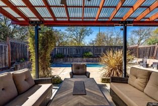 Single Family Residence,  Walten way, Windsor, CA 95492 - 6