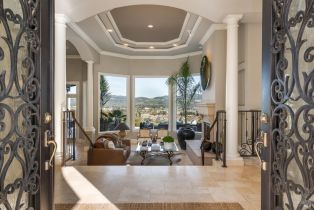 Single Family Residence, 10 Canterbury Dr, Napa, CA  Napa, CA 94558