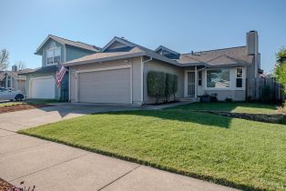 Single Family Residence, Breeze way, Santa Rosa, CA 95404 - 2