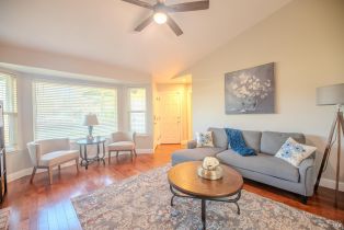 Single Family Residence, Breeze way, Santa Rosa, CA 95404 - 5