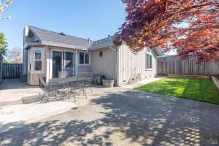 Single Family Residence, Breeze way, Santa Rosa, CA 95404 - 27