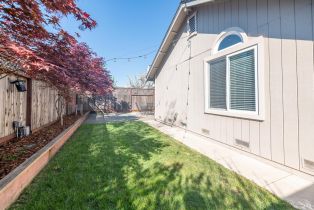 Single Family Residence, Breeze way, Santa Rosa, CA 95404 - 29