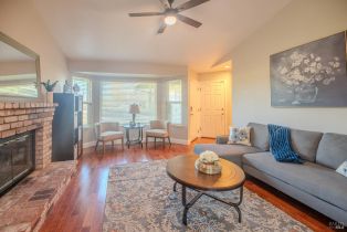 Single Family Residence, Breeze way, Santa Rosa, CA 95404 - 6