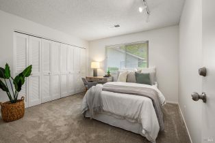 Single Family Residence,  Twin Lakes drive, Santa Rosa, CA 95409 - 15