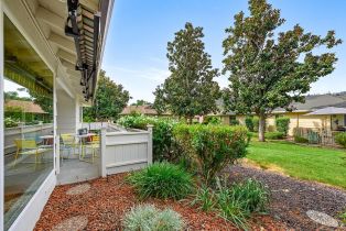 Single Family Residence,  Twin Lakes drive, Santa Rosa, CA 95409 - 21