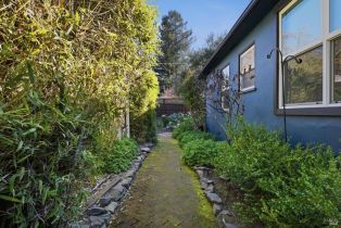 Single Family Residence,  Spring Creek drive, Santa Rosa, CA 95405 - 33