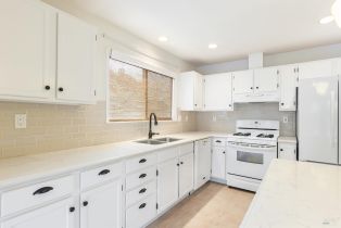 Single Family Residence,  Sugar Maple lane, Windsor, CA 95492 - 17