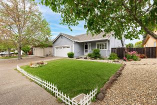 Single Family Residence,  Sugar Maple lane, Windsor, CA 95492 - 2