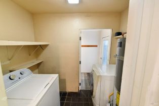 Single Family Residence,  Corby avenue, Santa Rosa, CA 95407 - 39