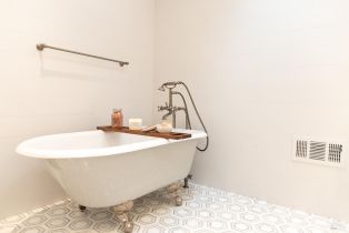 Single Family Residence, 1018 Spring street, Santa Rosa, CA 95404 - 35