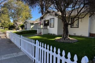 Single Family Residence, 1016-1018 Spring St, Santa Rosa, CA  Santa Rosa, CA 95404