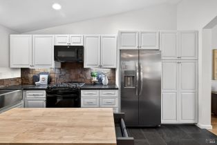 Single Family Residence,  Esparto court, Windsor, CA 95492 - 17