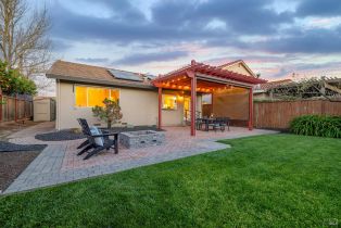Single Family Residence,  Esparto court, Windsor, CA 95492 - 39