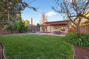 Single Family Residence,  Esparto court, Windsor, CA 95492 - 34