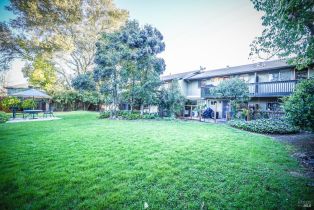 Condominium,  North street, Healdsburg, CA 95448 - 15